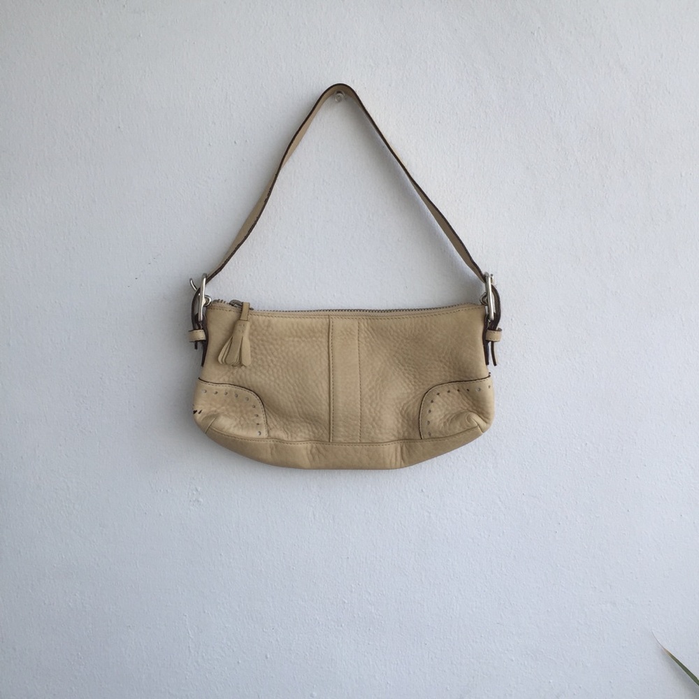 VINTAGE COACH PURSE 👛